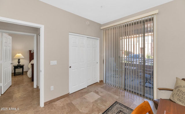 bedroom featuring a closet