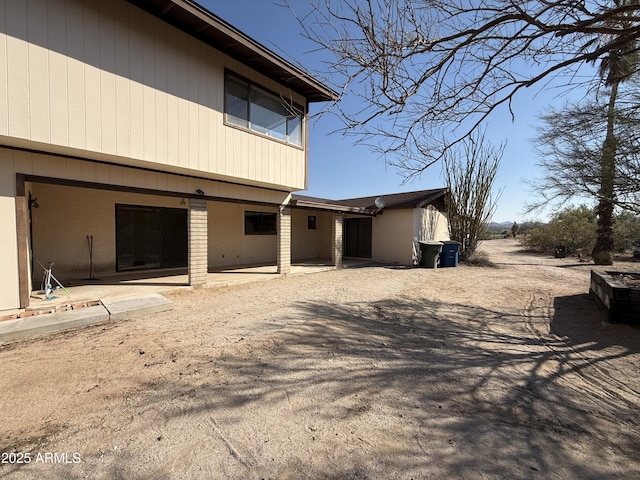 525 Constellation Rd, Wickenburg, AZ 85390 - rear view of property featuring a patio area