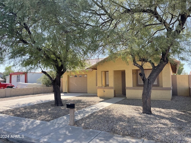 view of front facade with a garage