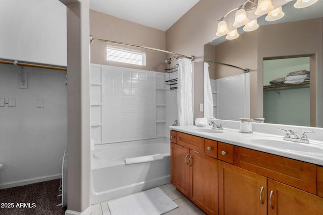 1920 E Bell Rd Unit 1189, Phoenix, AZ 85022 - full bath with shower / bath combo with shower curtain, double vanity, a chandelier, and a spacious closet