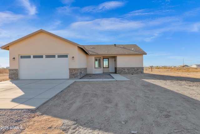 view of front facade with a garage