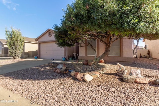 1871 E Westchester Dr, Chandler, AZ 85249 - single story home featuring a garage, driveway, and stucco siding