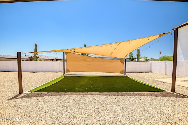 35005 N Central Ave, Phoenix, AZ 85086 - fenced backyard with a patio area