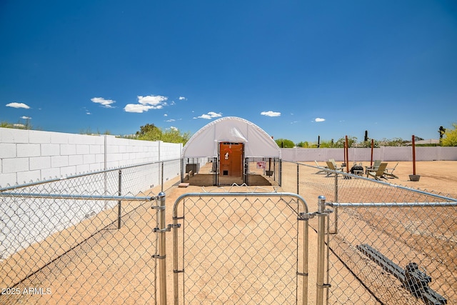35005 N Central Ave, Phoenix, AZ 85086 - view of yard with a gate and fence