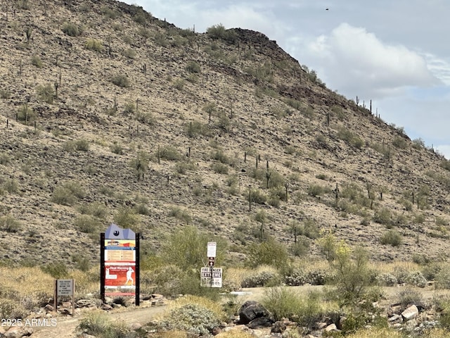 property view of mountains