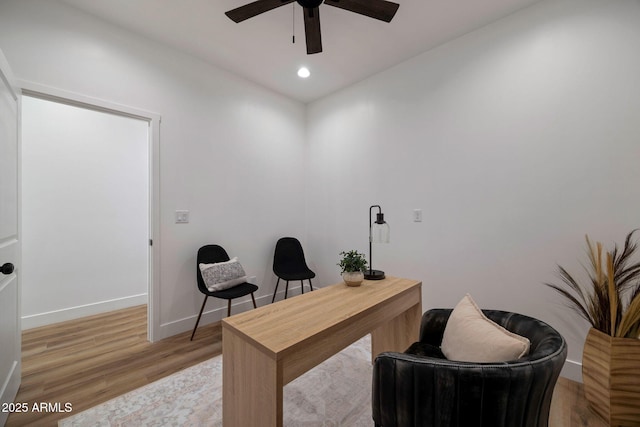 home office with a ceiling fan, light wood-type flooring, baseboards, and recessed lighting