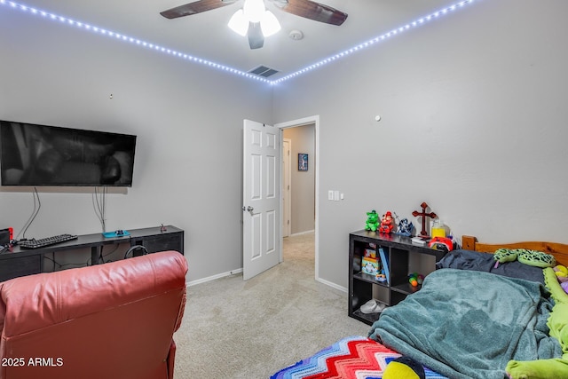 bedroom with ceiling fan