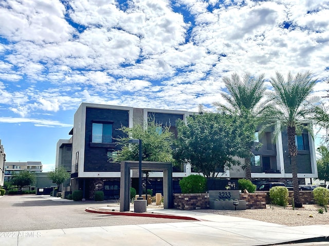 view of building exterior