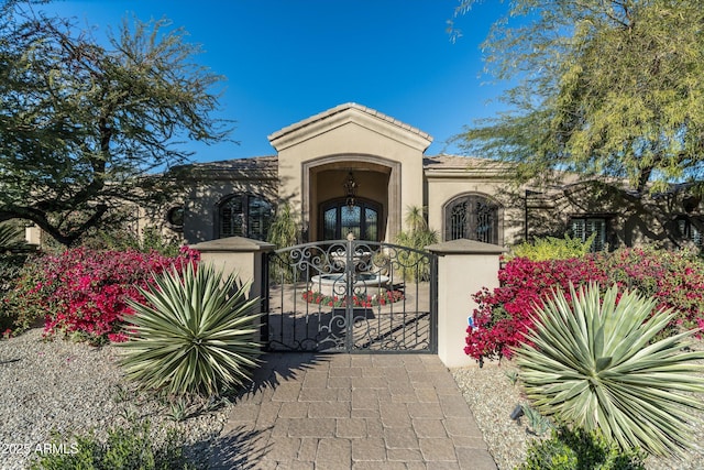 view of mediterranean / spanish-style home