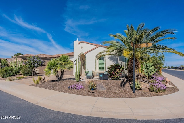 view of mediterranean / spanish-style home