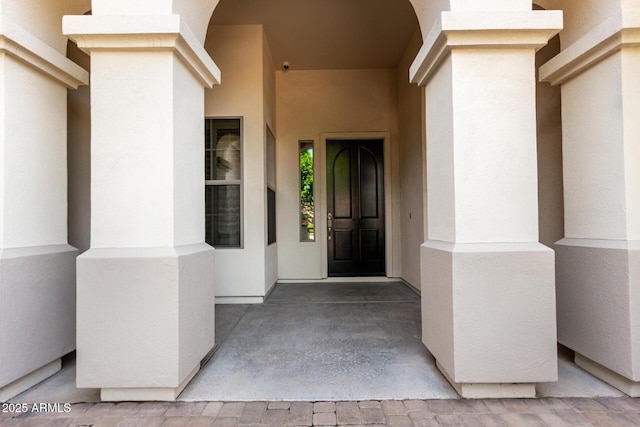 4332 S Oregon Ct, Chandler, AZ 85248 - entrance to property with stucco siding