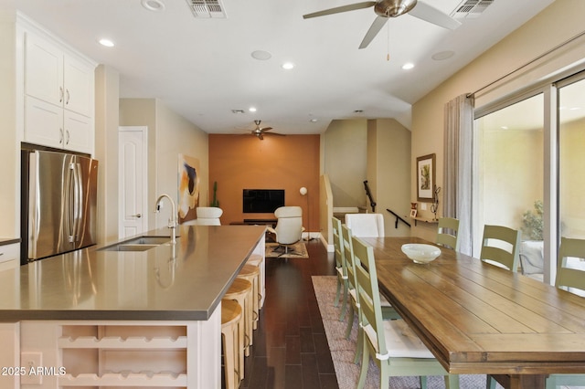 7122 W Ivanhoe St, Chandler, AZ 85226 - dining room with dark wood finished floors, recessed lighting, a ceiling fan, and baseboards