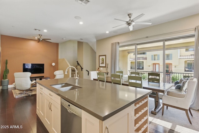 7122 W Ivanhoe St, Chandler, AZ 85226 - kitchen featuring a sink, a ceiling fan, stainless steel dishwasher, recessed lighting, and open floor plan