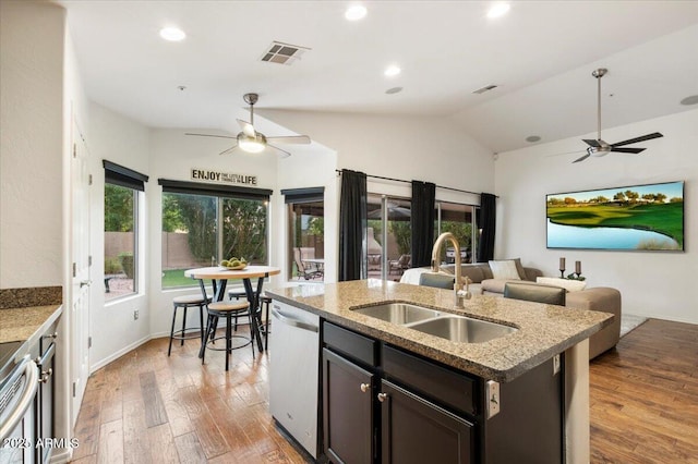 7471 E Desert Vista Rd, Scottsdale, AZ 85255 - kitchen with a sink, dishwasher, open floor plan, visible vents, and ceiling fan