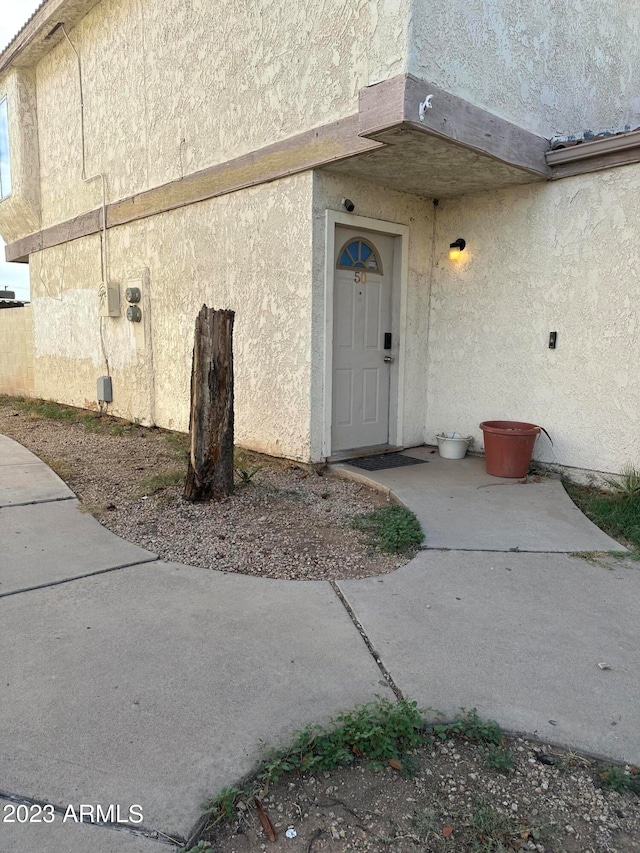 view of property entrance