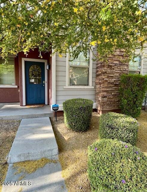 3756 E Kerry Ln, Phoenix, AZ 85050 - property entrance with a porch