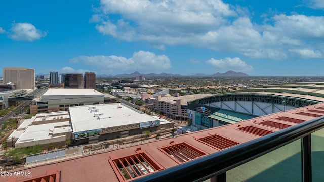 city view featuring a mountain view