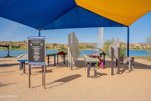 15816 E Eagle Crest Rd, Fountain Hills, AZ 85268 - view of community with a water view