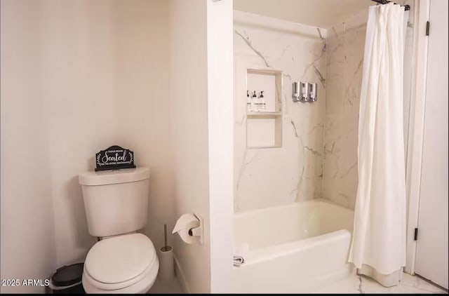 full bath featuring toilet and shower / bathtub combination with curtain