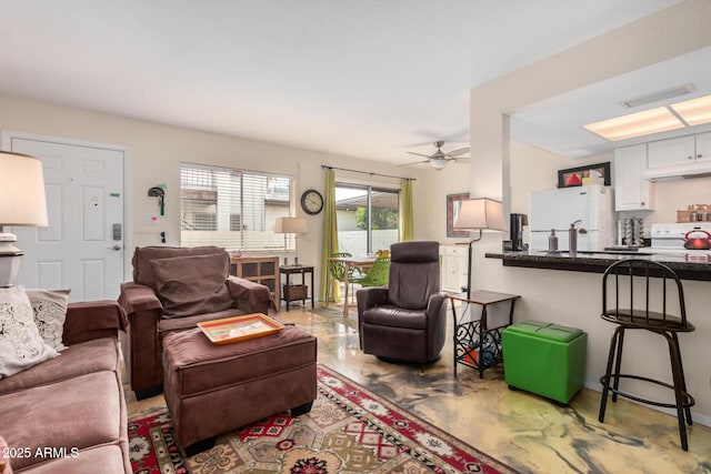 1916 W Morningside Dr Unit 108, Phoenix, AZ 85023 - living room with ceiling fan and visible vents