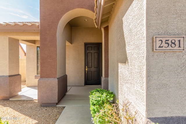 view of entrance to property