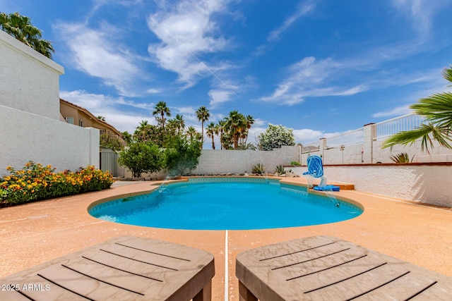3514 E Desert Willow Rd, Phoenix, AZ 85044 - view of pool with a fenced backyard and a patio