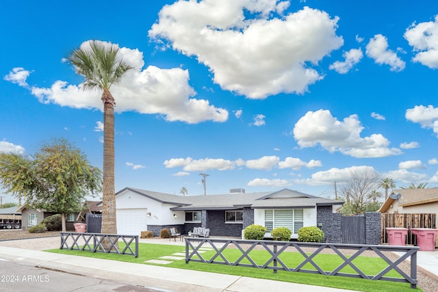 view of front of home with a front yard