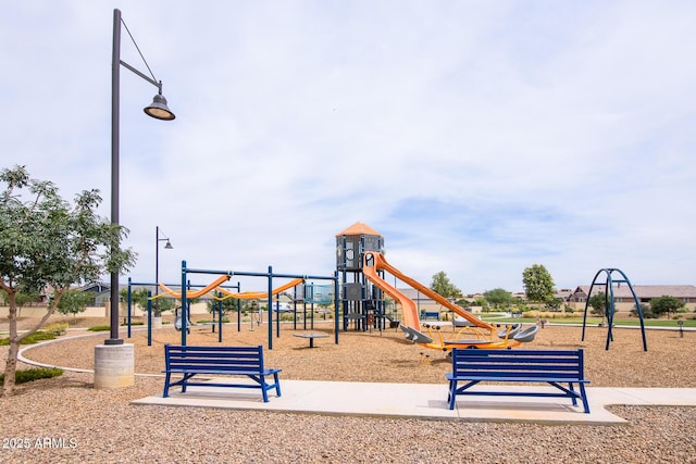 4063 E Amoroso Dr, Gilbert, AZ 85296 - view of community jungle gym