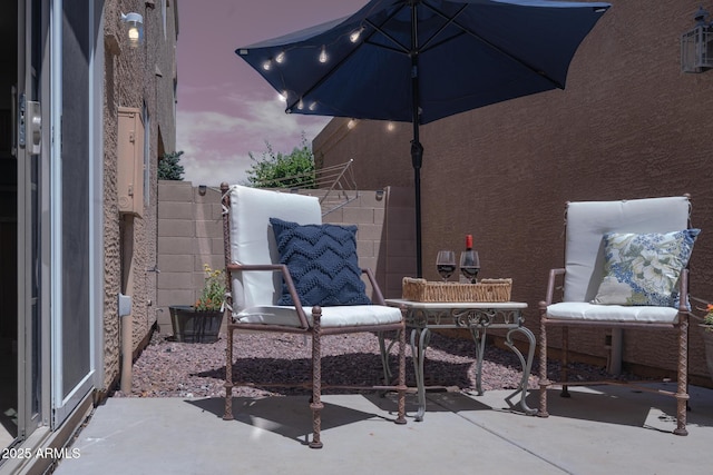 2826 E Tracy Ln Unit 3, Phoenix, AZ 85032 - view of patio / terrace