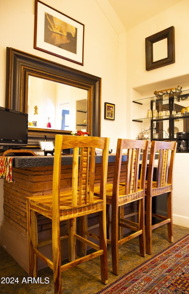 601 N Berry Ave, Winslow, AZ 86047 - view of dining area