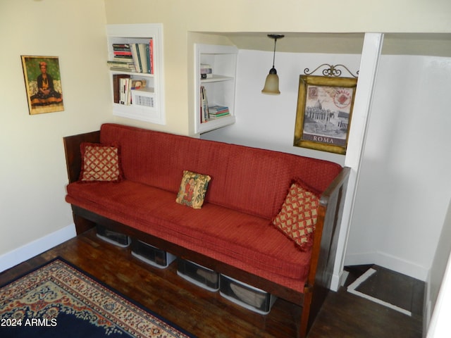 601 N Berry Ave, Winslow, AZ 86047 - sitting room featuring hardwood / wood-style flooring
