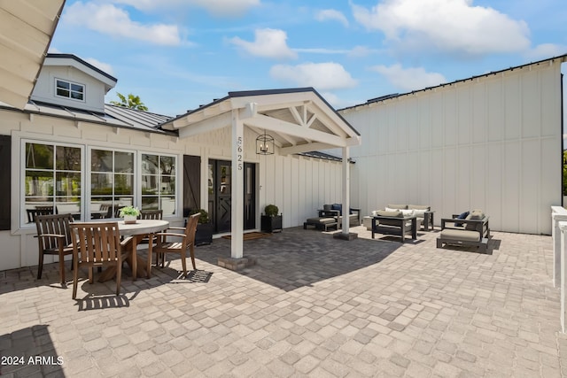 view of patio / terrace with outdoor lounge area