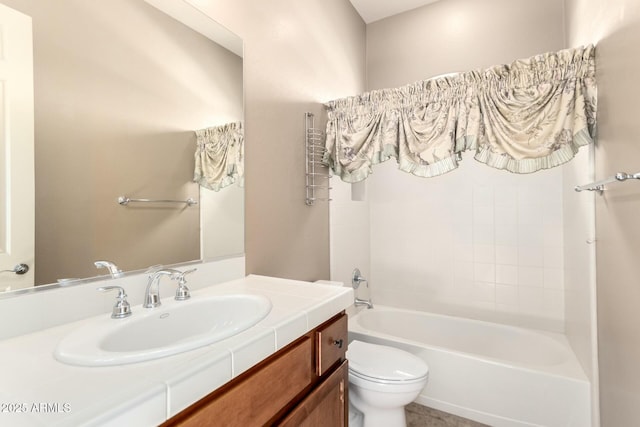 full bath featuring toilet, vanity, and bathtub / shower combination