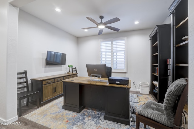 home office with ceiling fan, baseboards, and recessed lighting