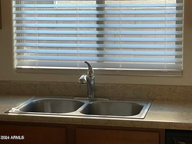 room details featuring sink