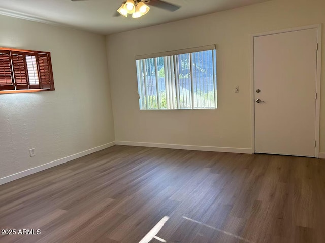 344 E Aepli Dr, Tempe, AZ 85282 - unfurnished room with wood finished floors and a ceiling fan