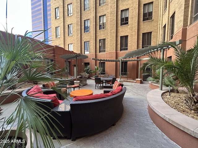 114 W Adams St Unit 302, Phoenix, AZ 85003 - surrounding community featuring a patio area