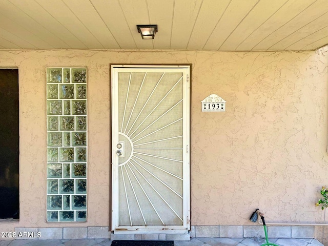 view of property entrance