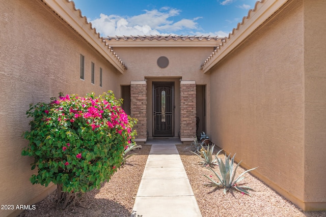 view of entrance to property