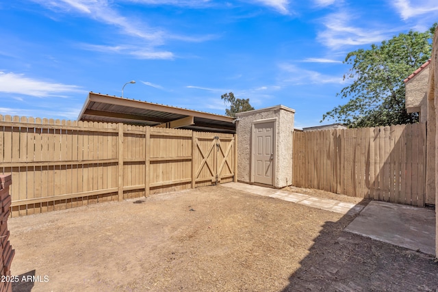 4836 W Rose Ln, Glendale, AZ 85301 - view of yard featuring a fenced backyard