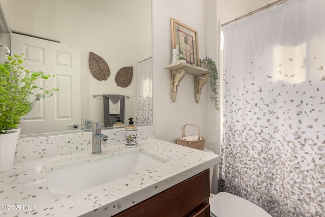 805 E Ln Palta St, Queen Creek, AZ 85140 - bathroom featuring toilet, vanity, and curtained shower