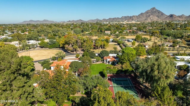 bird's eye view featuring a mountain view