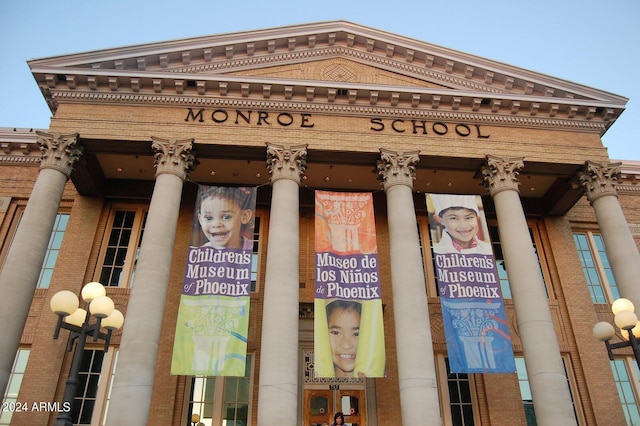 view of building exterior