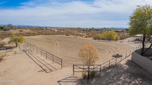 view of home's community featuring a rural view