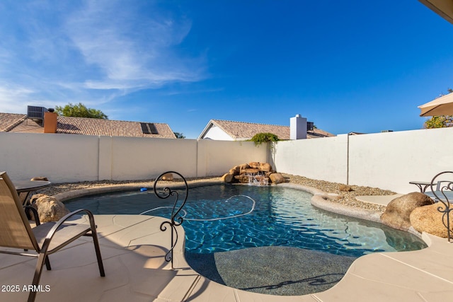 13918 N 78th Ave, Peoria, AZ 85381 - view of pool featuring a fenced backyard