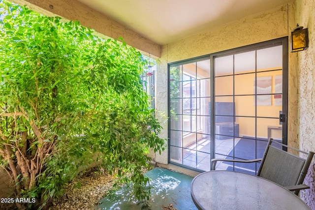 3131 W Cochise Dr Unit 144, Phoenix, AZ 85051 - balcony with outdoor dining space