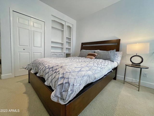 10068 E Turquoise Ave, Scottsdale, AZ 85258 - carpeted bedroom featuring baseboards and a closet