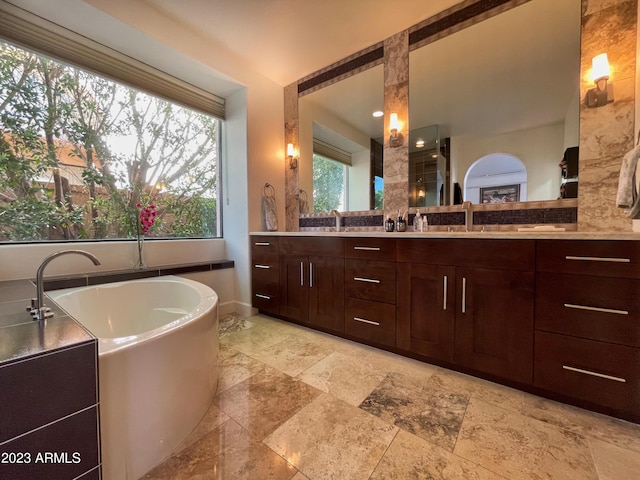 10068 E Turquoise Ave, Scottsdale, AZ 85258 - bathroom featuring vanity and a bath