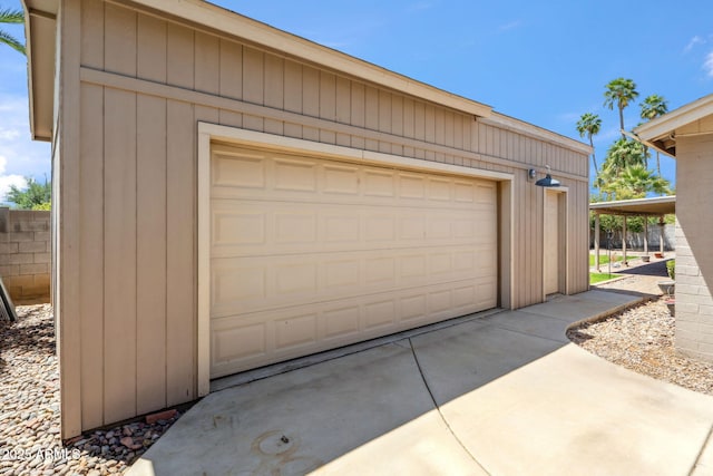 view of detached garage