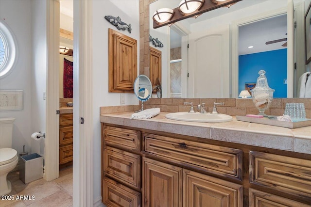 11821 S Tuzigoot Ct, Phoenix, AZ 85044 - full bath featuring toilet and vanity